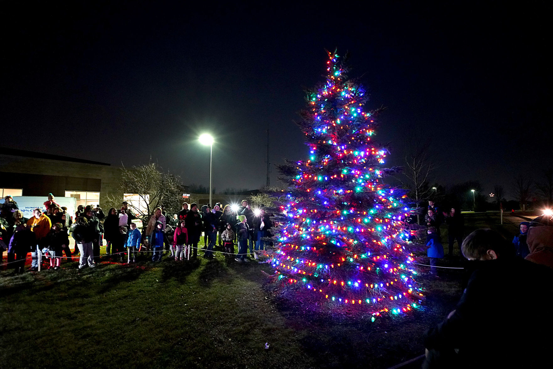Mount Pleasant's 2019 inaugural tree lighting